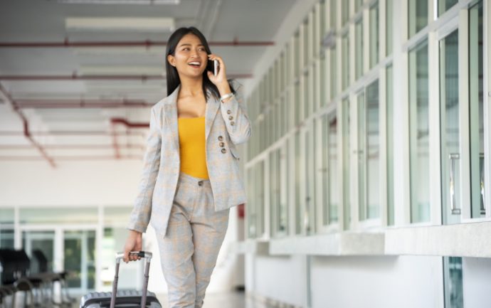 femme d'affaire voyage